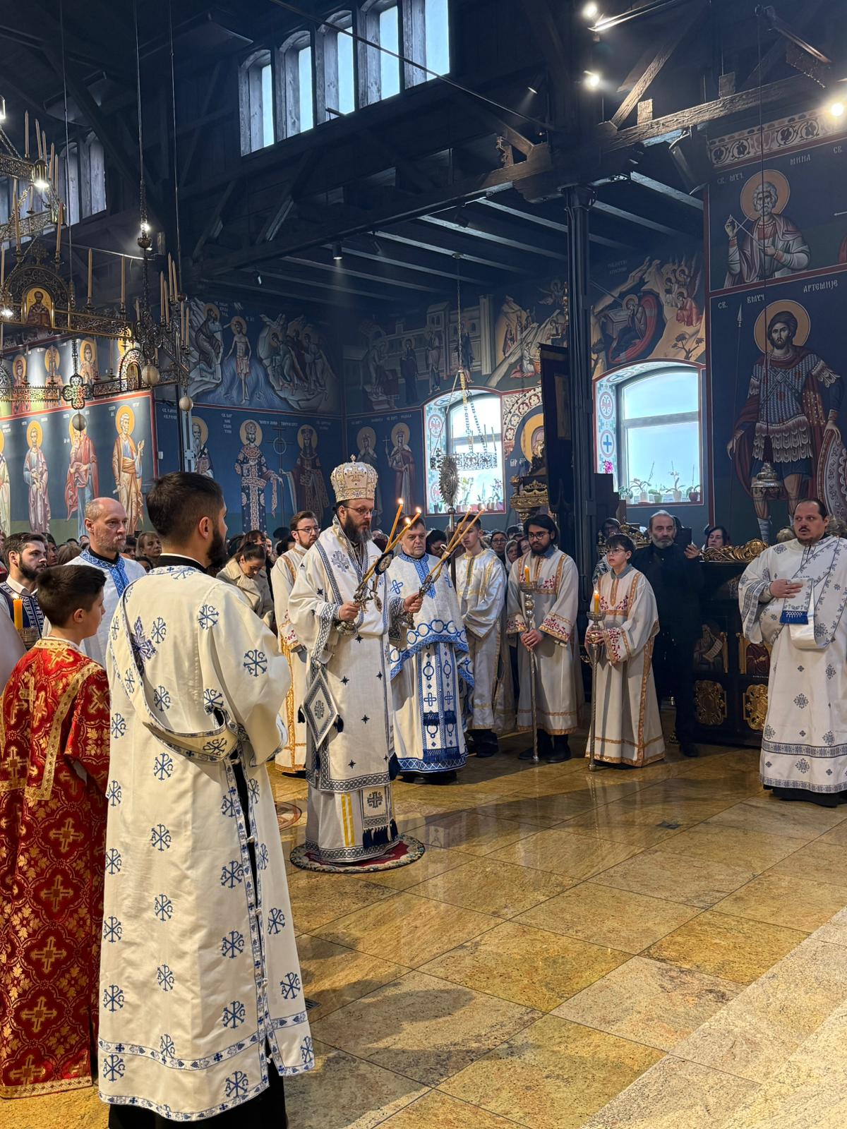 Света архијерејска Литургија